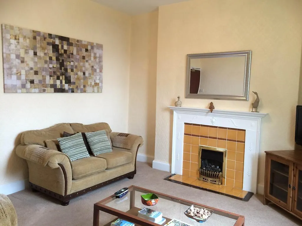 Pinfold Guest House Brighouse